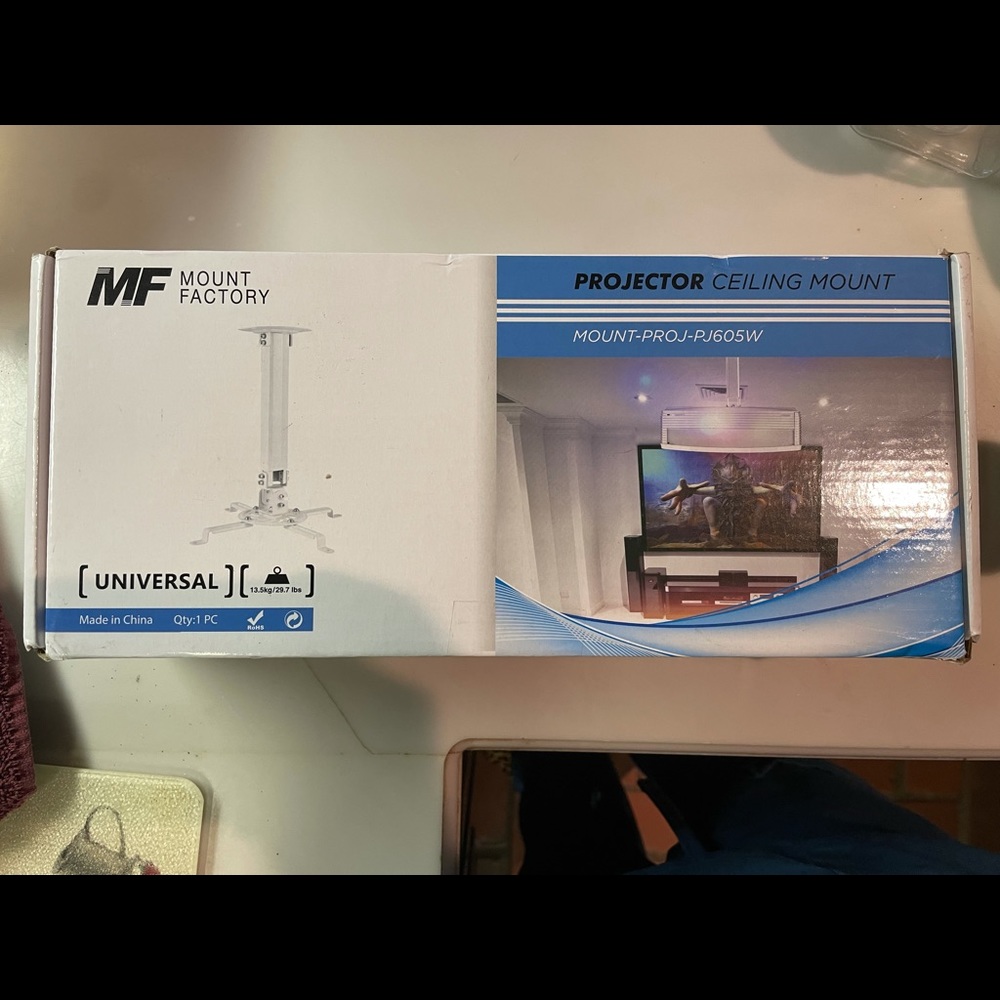 Projector ceiling mount - Picture 3 of 3
